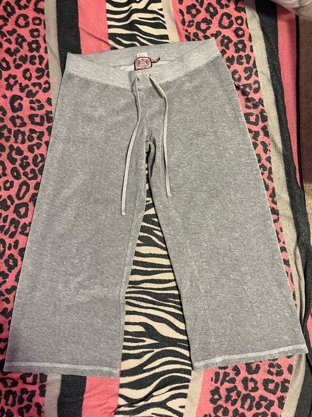 Vintage Juicy Couture Terry cloth capris